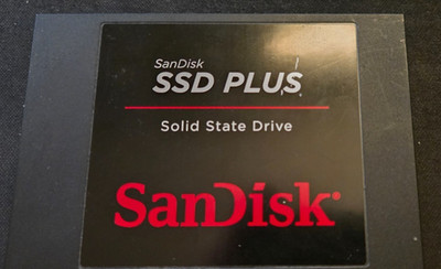 SanDisk 240GB Internal SSD (SDSSDA-240G-G26) 530MB/s Lesen 440MB/s Schreiben