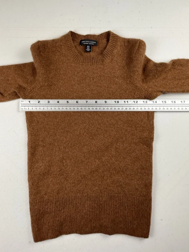 Suéter Saks Fifth Ave para mujer XS marrón 100 % cachemir ver medidas Foto 3 de 4