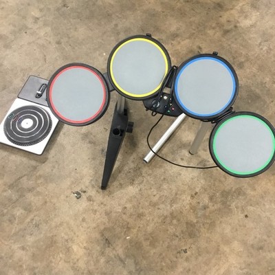 Xbox 360 Guitar Hero World Tour Drum Kit With Dj Hero Turn Table