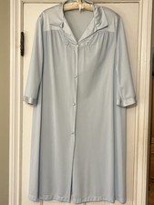 Vintage 1960s Vanity Fair Light Blue Button Front Robe Size Medium