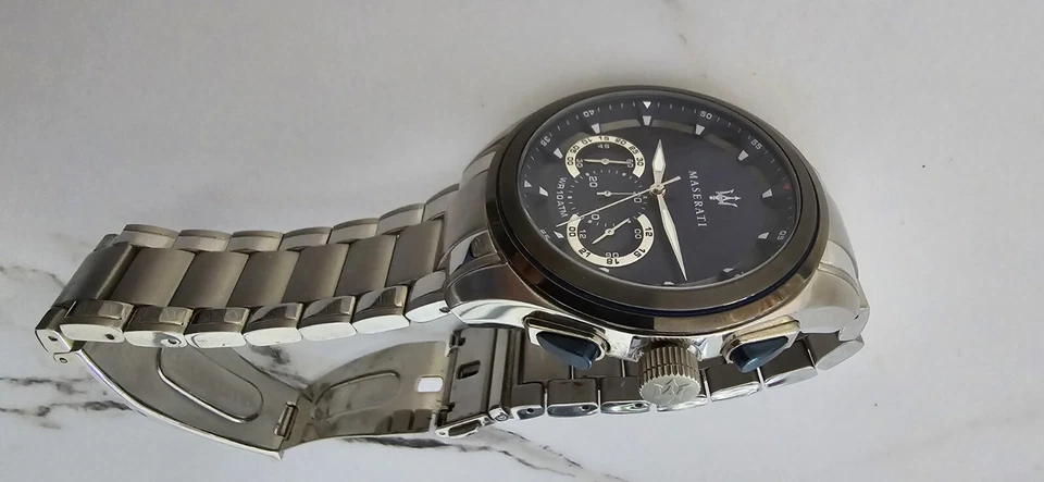 montre homme maserati traguardo 45mm bleu etat neuf - Photo 2/3