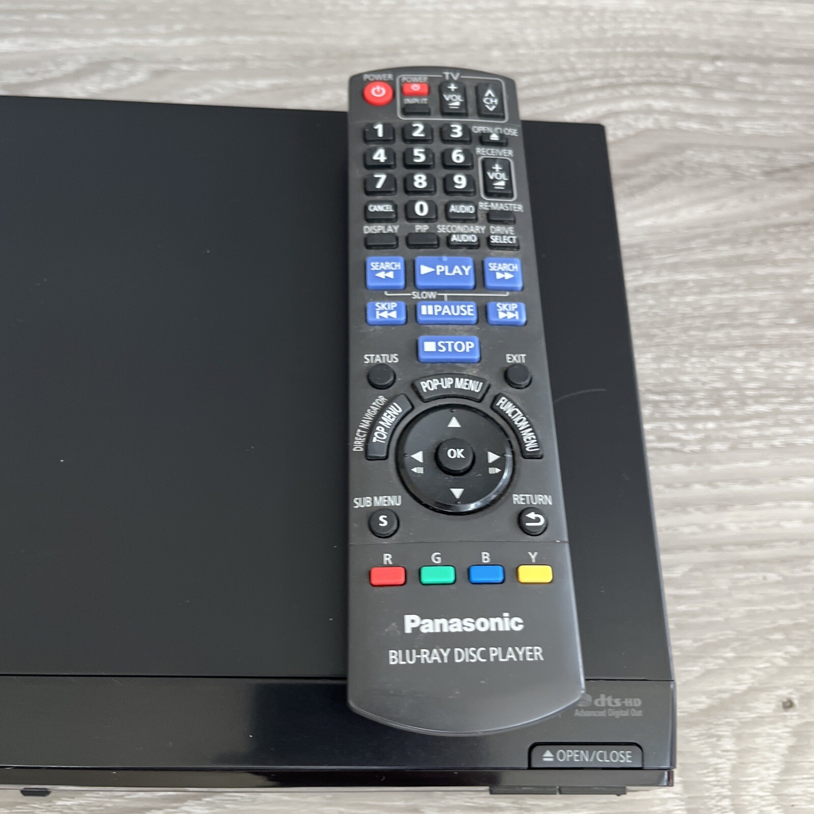 Panasonic DMPBD45 UltrafastBooting Bluray Disc Player with remote