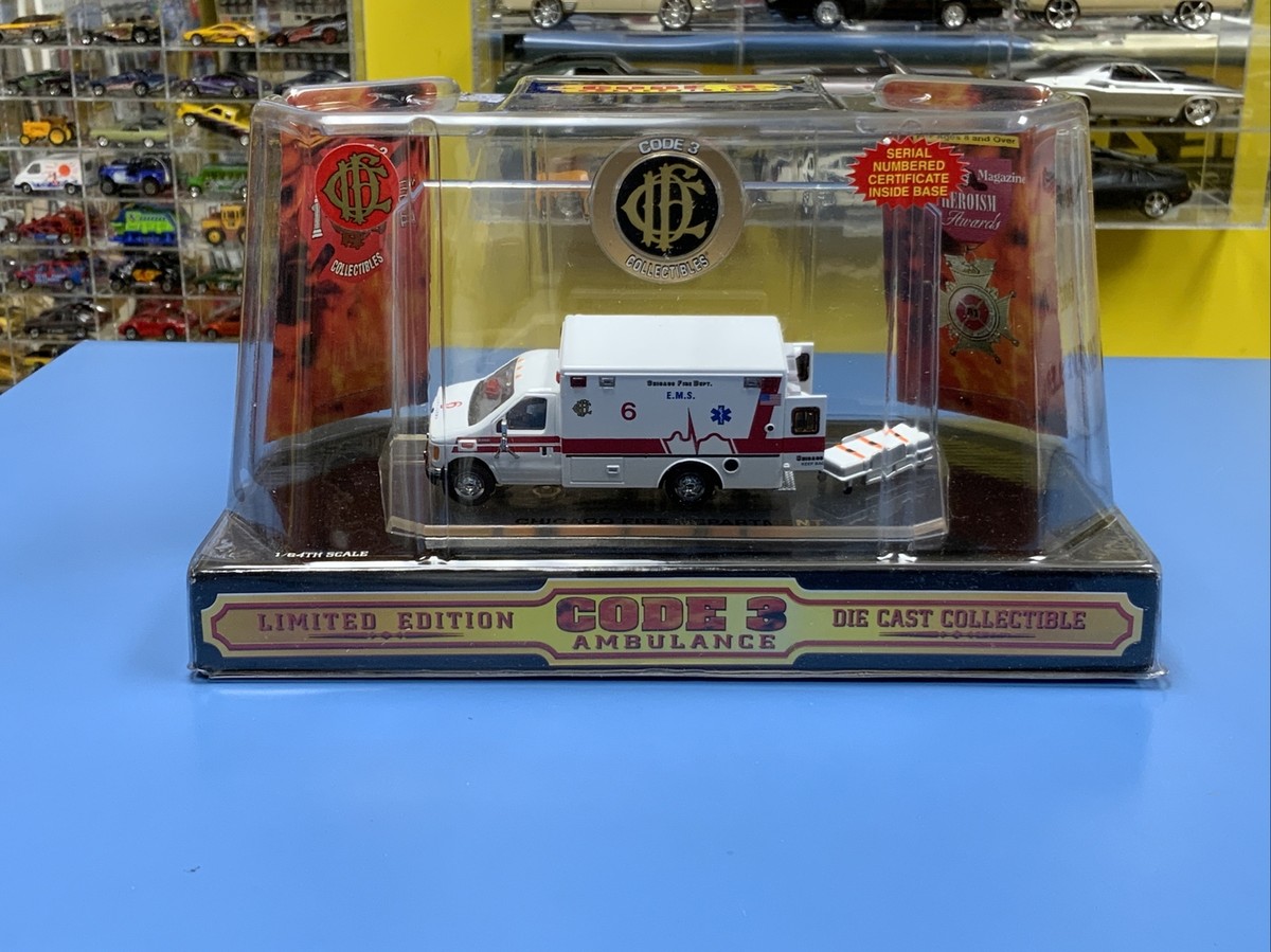 未使用 CODE3 AMBULANCE DIE CAST ミニカー CODE 3 DALLAS MICU EMS MEDIC AMBULANCE F-350 1:64 FIRE