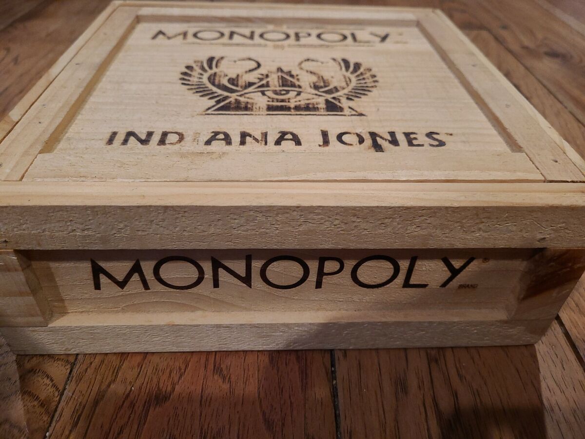 Indiana Jones MONOPOLY (2008) Collector's Limited Edition Wooden Box Crate  NEW