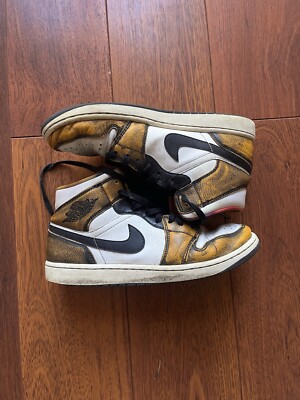 Air Jordan SE Mid Wear-Away Size Orange