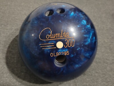 VINTAGE BLUE 10LB 5.6oz COLUMBIA 300 WHITE DOT BOWLING BALL | eBay