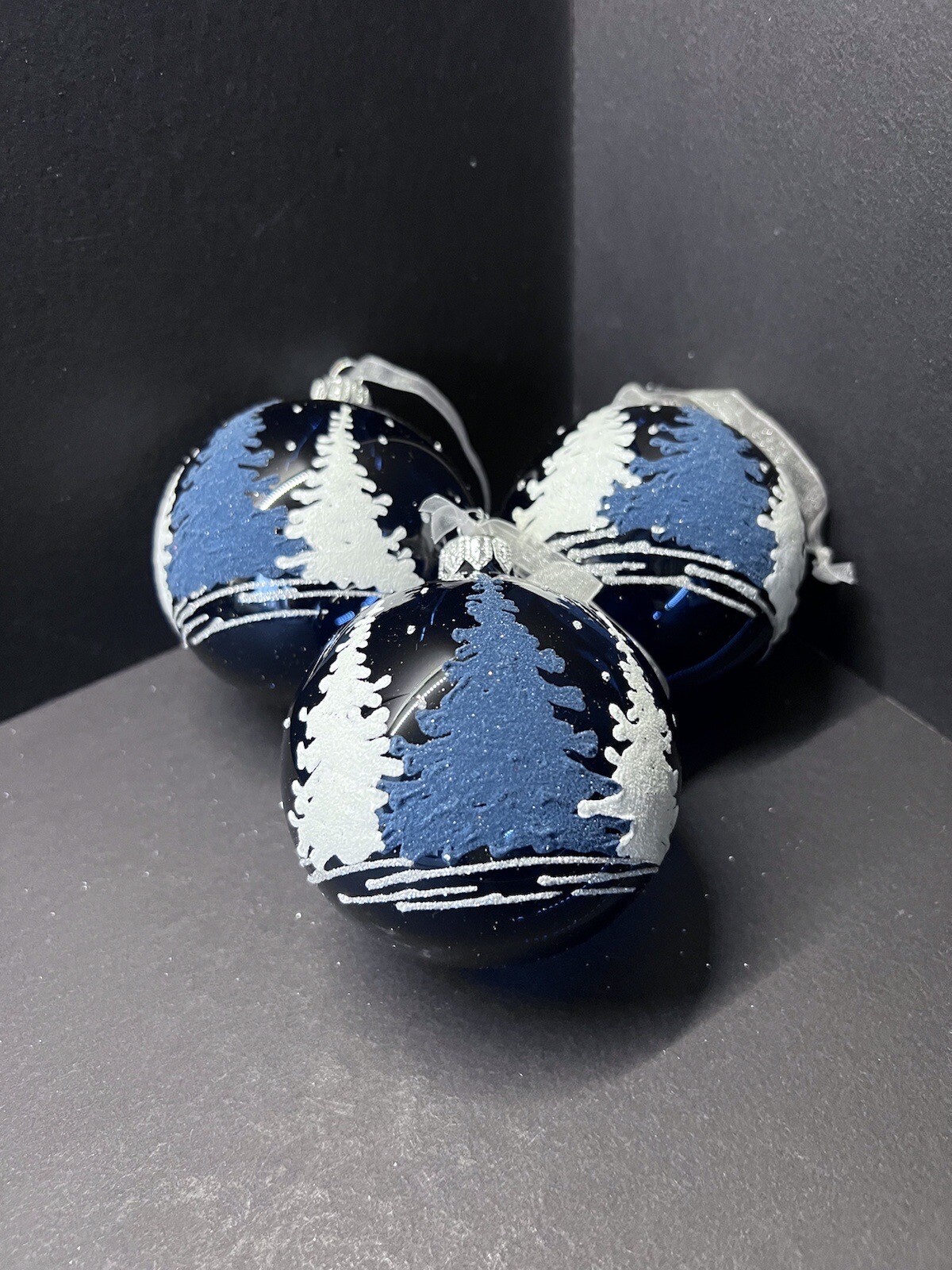 Christmas Tree Baubles Blue with Christmas Trees Baubles Hanging