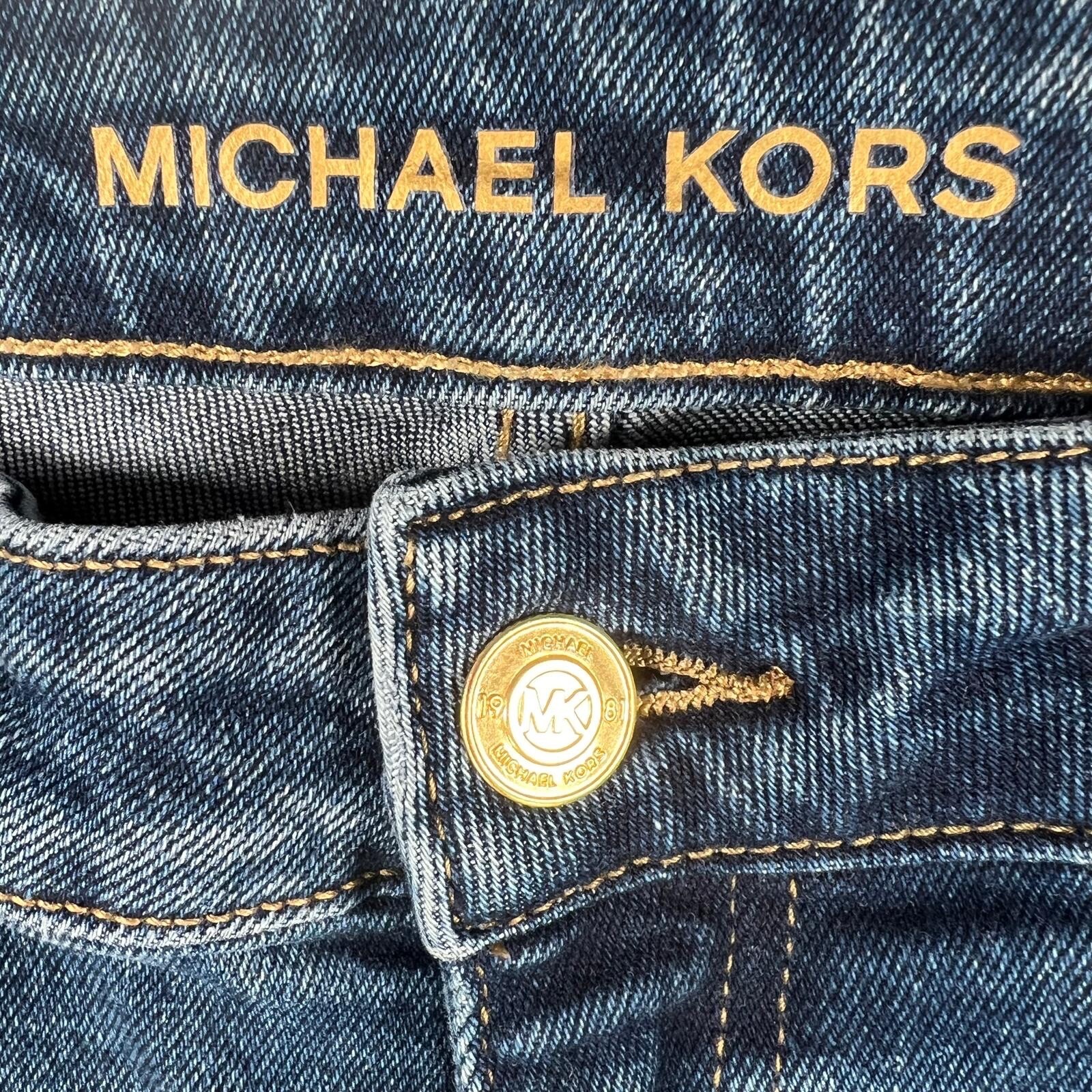 NWT MICHAEL KORS SELMA CROPPED FLARE HIGH-RISE Jeans LAKEBLUEWSH QS4905NE9Z Sz 6 thumbnail 9