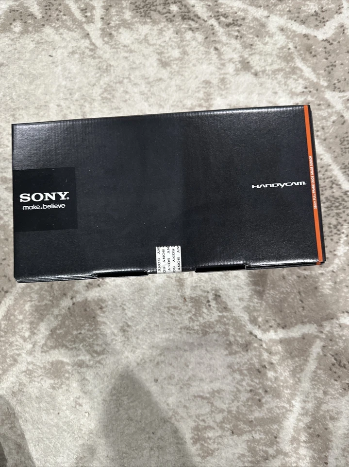 Sony  NEXVG900 Full Frame Interchangeable Lens Camcorder Video Camera - Image 2 of 4