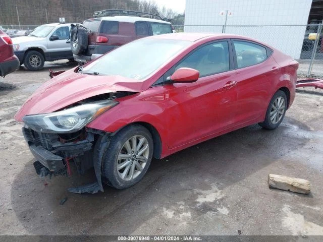 Espejo retrovisor interior delantero central usado se adapta a: Hyundai Elantra 2015 sin garaje Foto 2 de 4