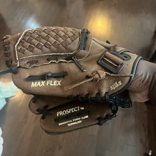 Mizuno Prospect 11  Power Close Max Flex GPP 1100Y1 Baseball Glove LHT