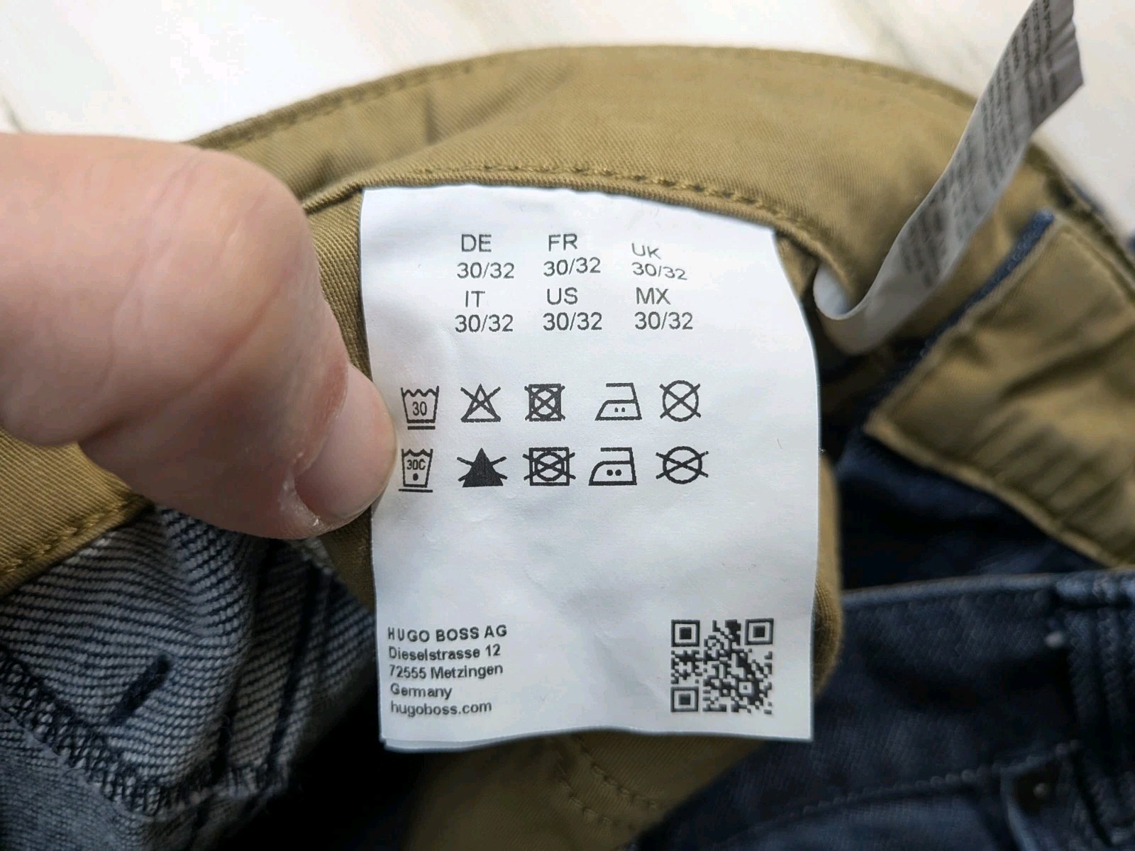 Hugo Boss Jeans Mens Fits Maine3 30x31 Slim Straight Fit Candiani Stretch Denim thumbnail 6