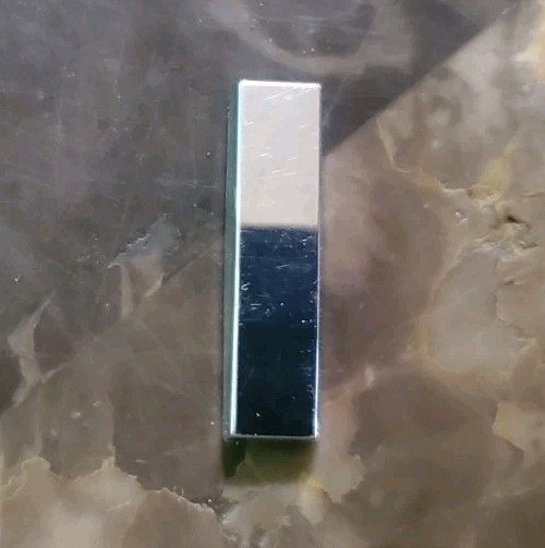Foto 1 di 3