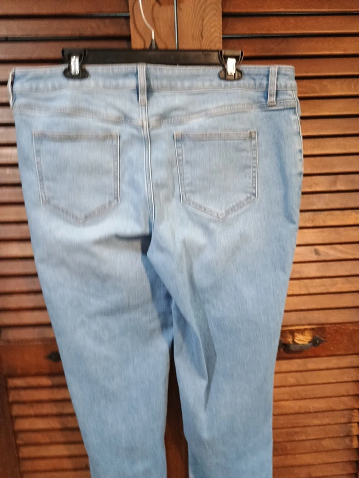 Pantalones de mezclilla Lands End para mujer 18 W tiro alto rectos elásticos mezcla de algodón Foto 3 de 4