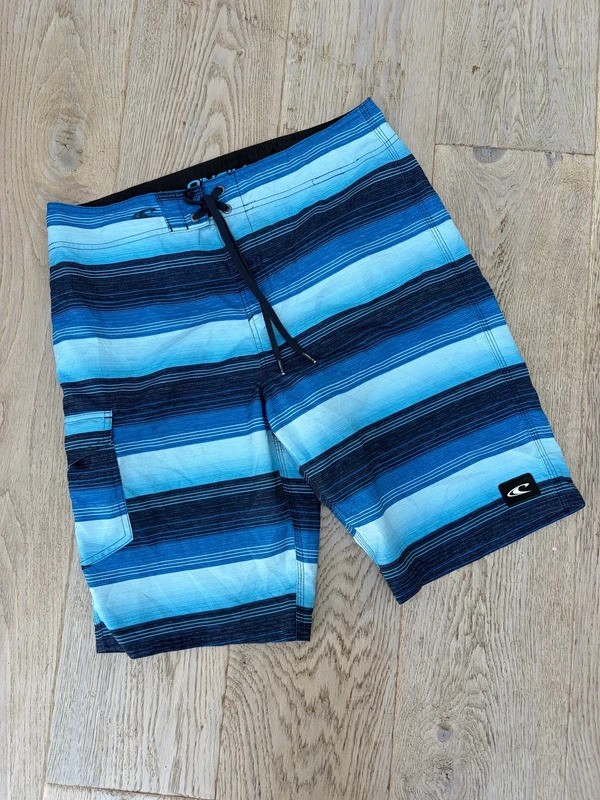 O’Neill Hombre Vintage Skate Surf Board Shorts. W31