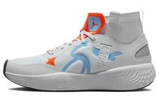 Jordan Delta 3 Mid Pure Platinum Chambray Total Orange - DR7614-004