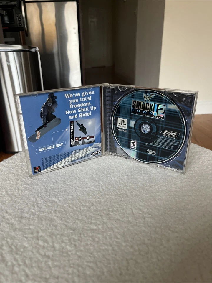 WWF SmackDown 2: Know Your Role (Sony PlayStation 1, 2000) PS1 CIB Complete - Image 4 of 4