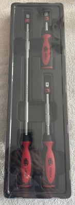 Mac Tools 3 Pc. 3/8  Drive Locking Hand Drive Extension Set w/Tray - LAST ONE