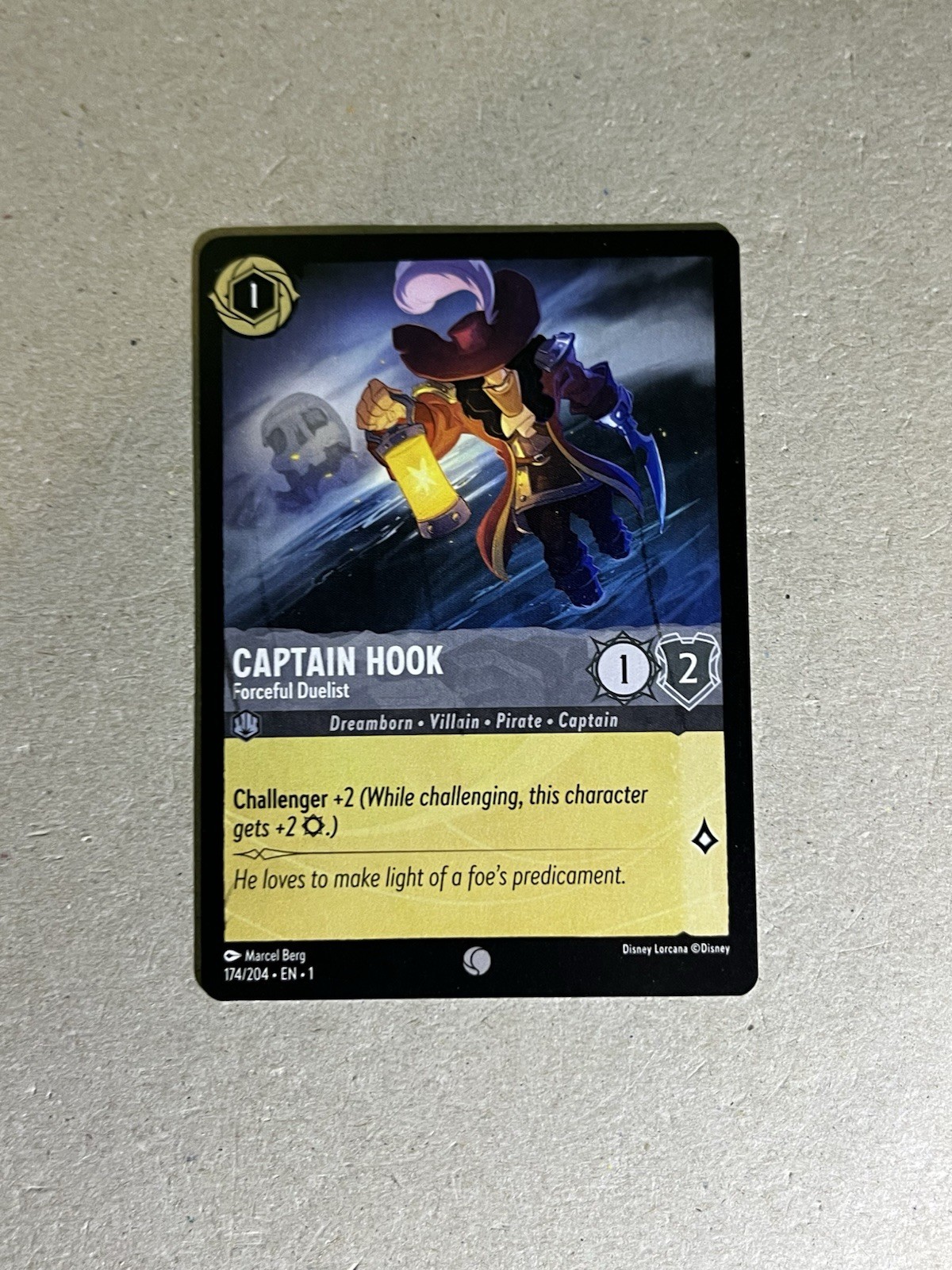 Disney lorcana The First Chapter Captain Hook Forceful Duelist #174/204 Common