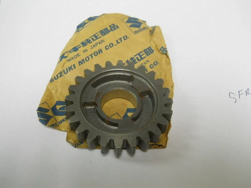 GEAR, 3RD DRIVEN (NT:24) *{N,T}*