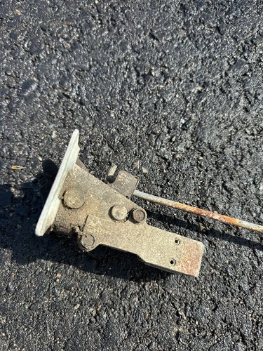 TAILGATE LATCH SYSTEM LINKAGE RELEASE CHEVY GMC K5 BLAZER JIMMY 73-91 PARTS - Foto 9 di 14