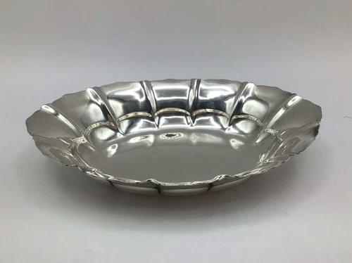 Antique - Reed & Barton Oval Bon Bon, #255 - Sterling Silver - 6 1/4”