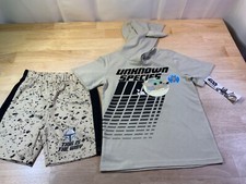 New Boy's Star Wars/Mandalorian Hooded Short Set with Grogu  Nice Looking  