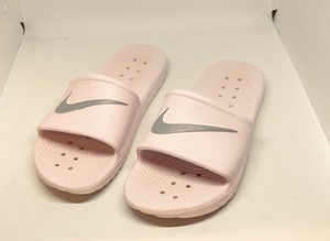 nike pink sliders