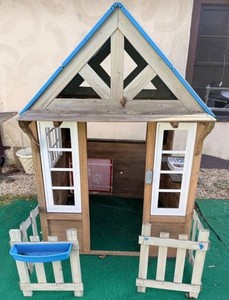 Kid's Playhouse $50.00