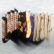 Lot of 13 Pairs of Hot Sox Kids Socks - Youth S/M, sock size 4-7