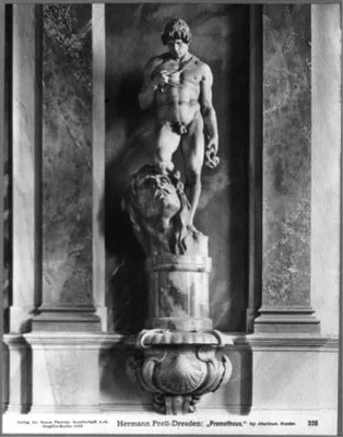 Photo:''Prometheus'' statue by H. Crell i.e. Prell