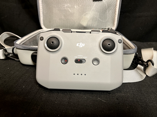 USED DJI Mini 2 Drone - Picture 3 of 11