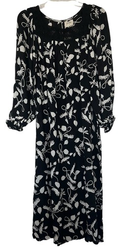 NUEVO Vestido Simply Beautiful Sonmer España Silvia Estampado Blanco y Negro Midi Pequeño - Imagen 4 de 7
