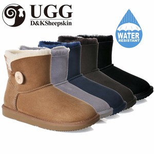 ugg mini 1