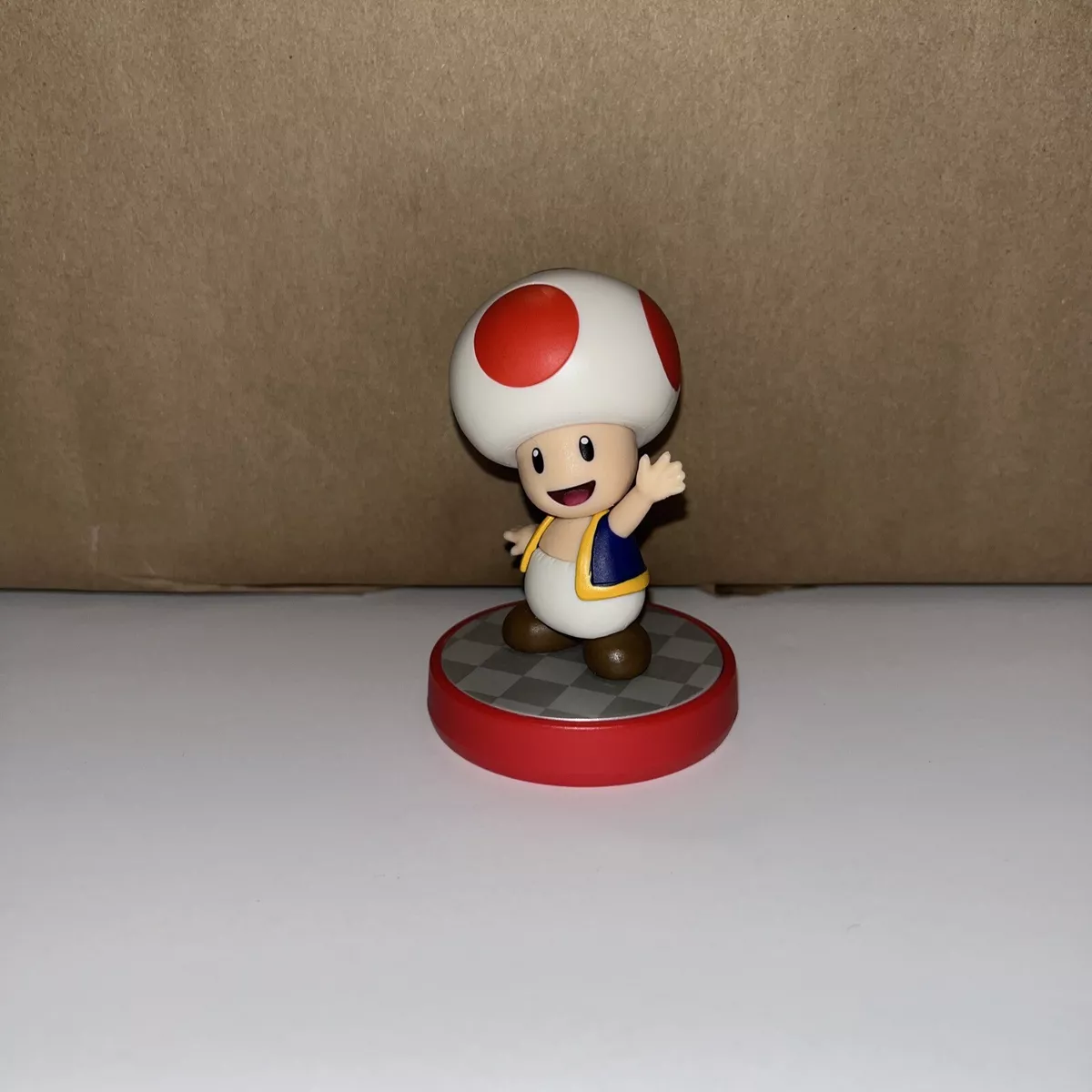 Nintendo Amiibo Toad Super Mario Bros Figure Switch Wii 3DS US