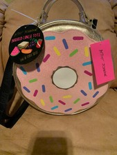 betsey johnson apple lunch bag