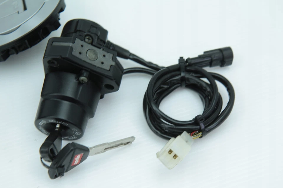 Aprilia RSV 1000 R 583514 Módulo de bloqueo de encendido Bloqueo Llave Infusión Foto 2 de 4