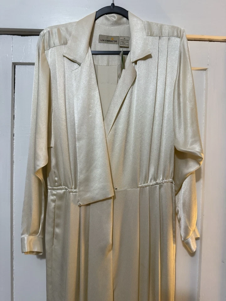 Vintage 1990s Liz Claiborne Off White Shiny Jumpsuit Size 10 - Image 4 of 4