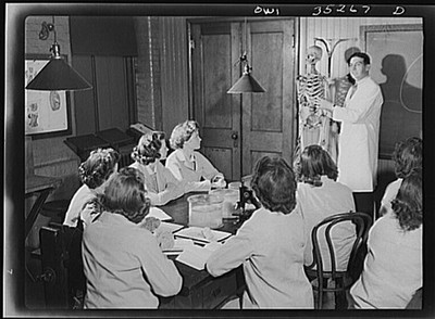 Baltimore, Maryland. Student nurses learning anatomy, Johns Hopkins Hospital