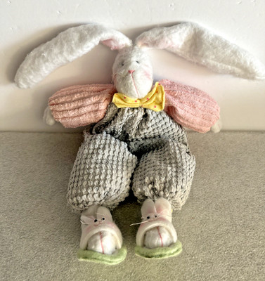 Ganz Vintage Chenille Boucle Bunny Rabbit Shelf Sitter 11'' Rare NEW WITH TAGS