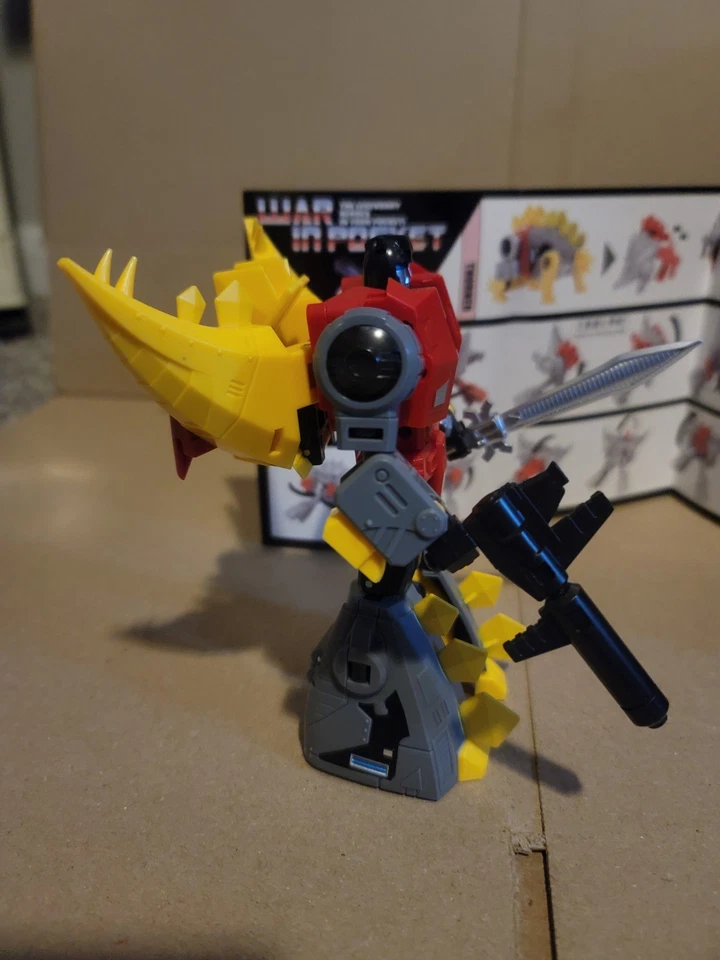 DX9 Transformer War in Pocket Xtal-21 Desert Warrior Thorner Dinobot Snarl mp - Image 4 of 4