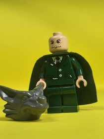 Lego Harry Potter Minifigure - Professor Remus Lupin &ldquo;Werewolf&rdquo; (From Set 4756)