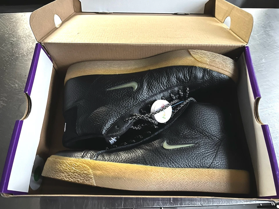 NIKE SB ZOOM BLAZER MID PREMIUM CUERO GRANULADO NEGRO/GOMA JOYA SWOOSH PARA HOMBRE 11.5 Foto 3 de 4