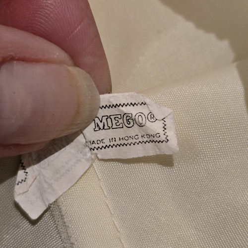 Vintage Barbie MEGO Doll Embroidered Wedding Dress Gown Montgomery Ward 70s FLAW - Picture 16 of 24