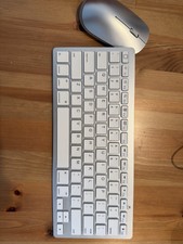 Portable mouse and keyboard