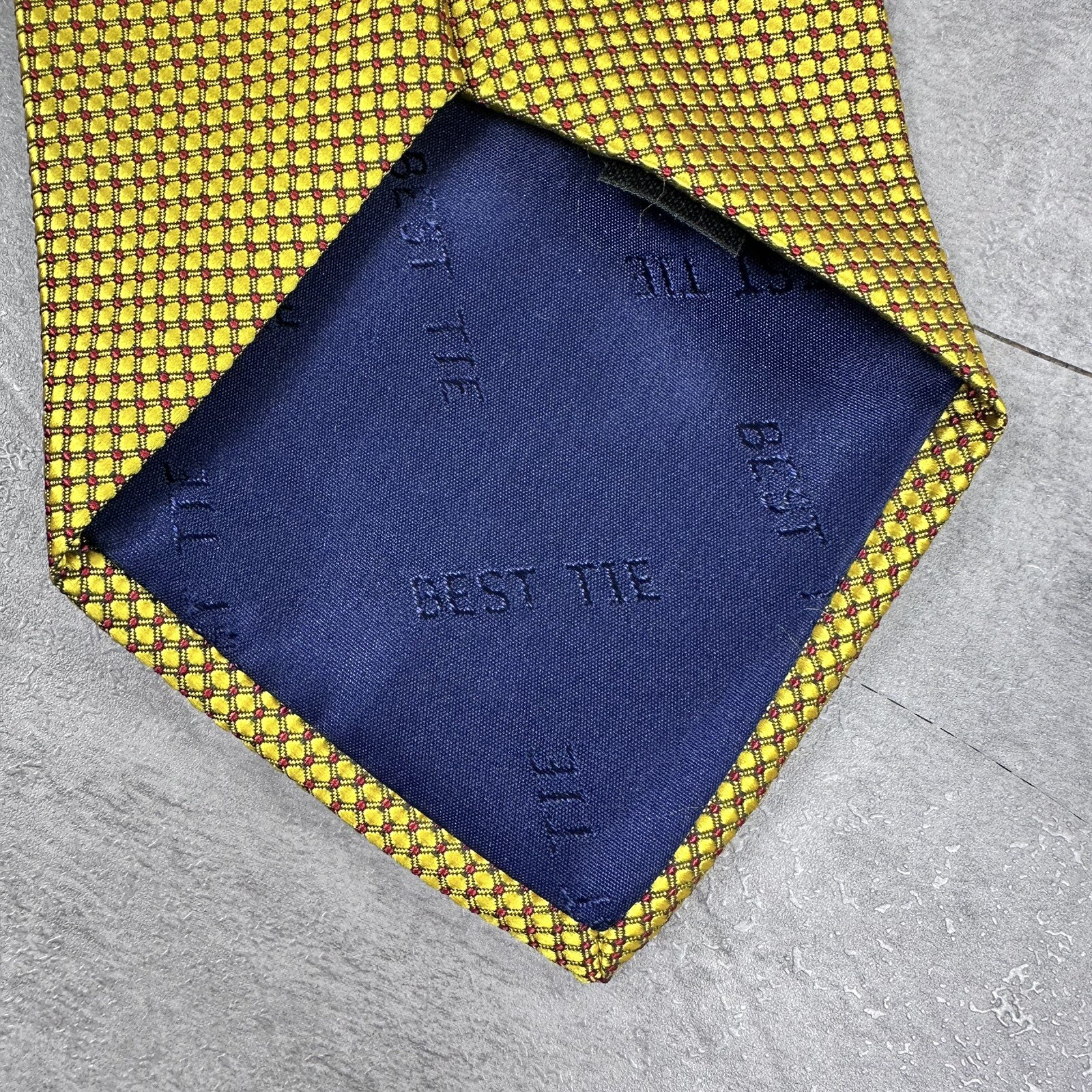 Cravatta abito uomo Yves Saint Laurent taglia 56” oro geometrico 100% seta business