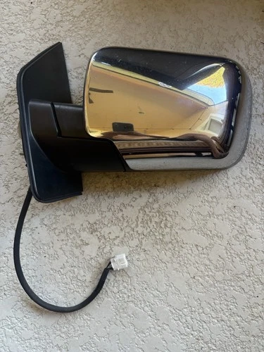 2004-2015 NISSAN ARMADA TITAN Right Passenger Chrome Heated Side View Mirror OEM