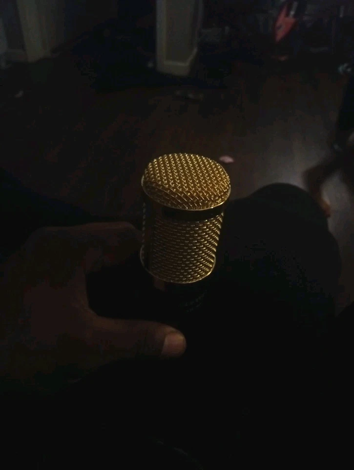 Neewer NW-800 Professional Condenser Microphone Kit - Image 3 of 4