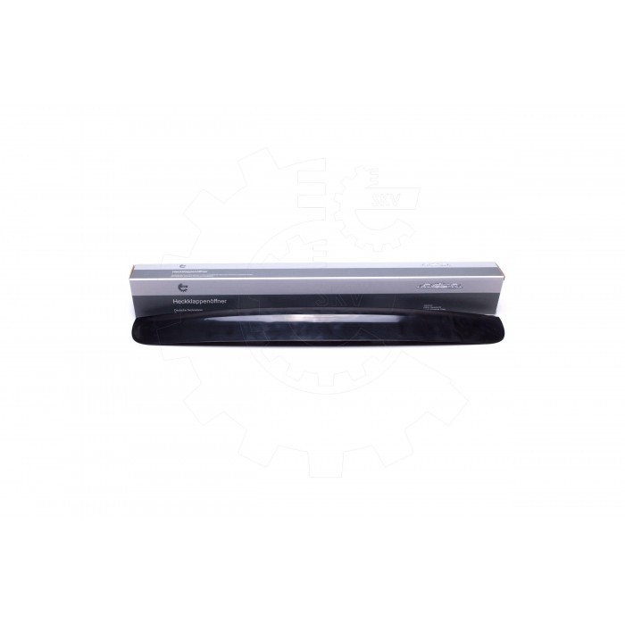 Baguette de coffre arrière pour Nissan Qashqai 2007-2013 en ABS chromé avec emplacement caméra