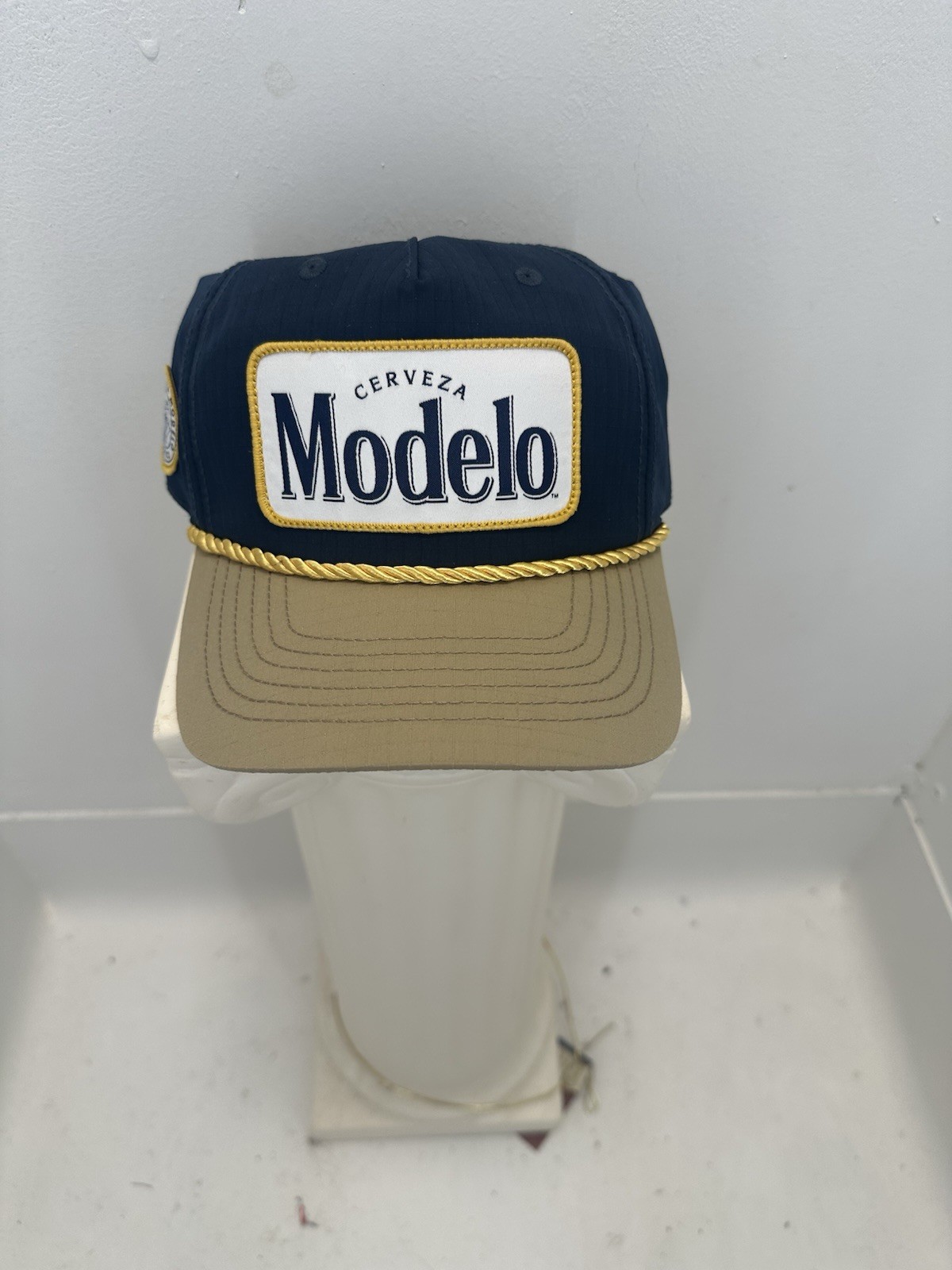New Modelo Hat with Pre-Curved Rim for Men & Women